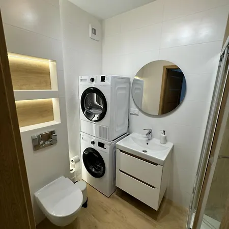 Queen Jadwiga 16 דירה *